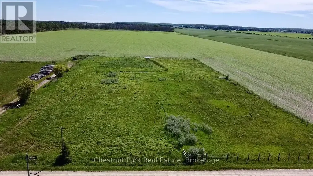 1416 The Bury Road, Northern Bruce Peninsula